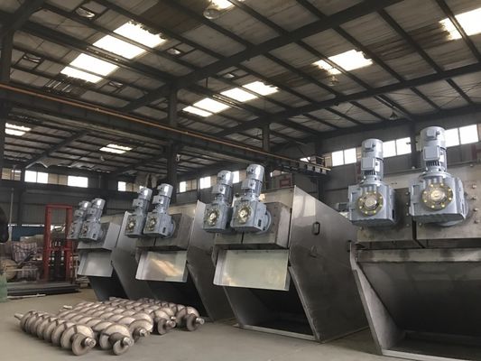 1340 Kg Sludge Dewatering Machine For Small Sewage Treatment Plant